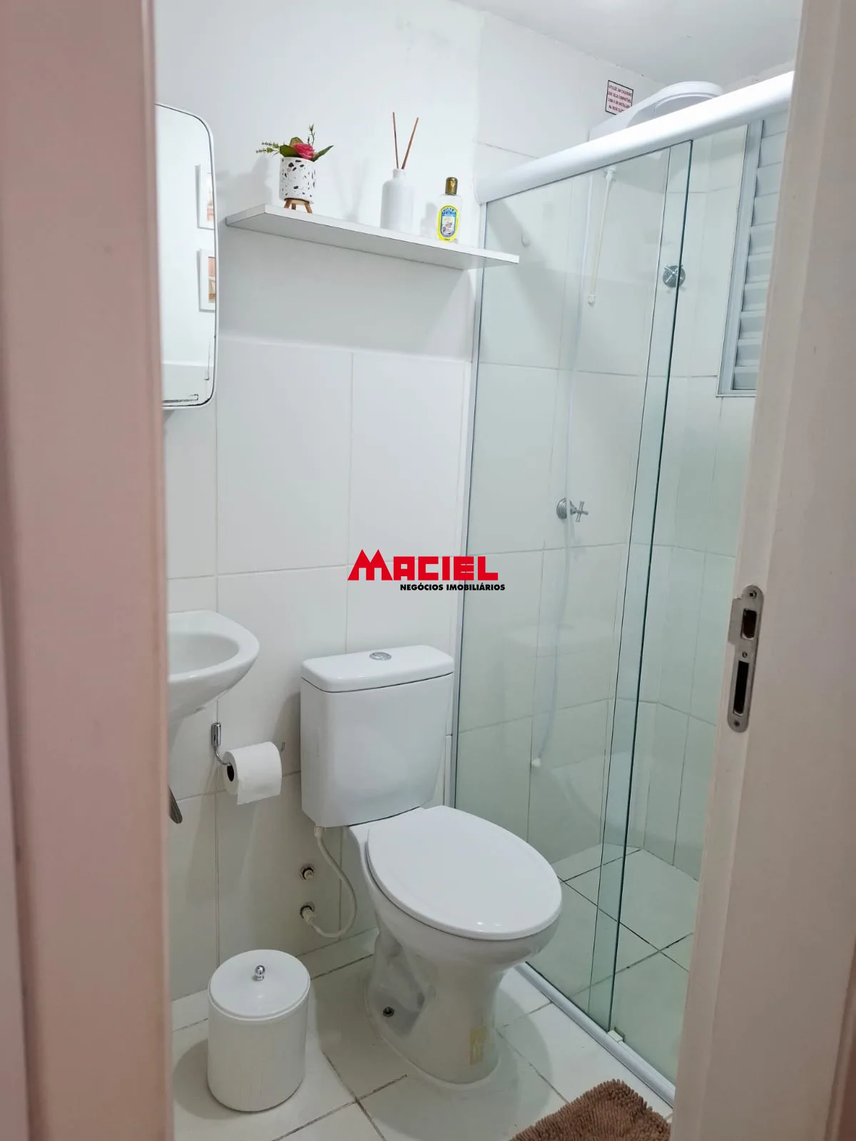 Comprar Apartamento / Padr&atilde;o em S&atilde;o Jos&eacute; dos Campos R$ 360.000,00 - Foto 17