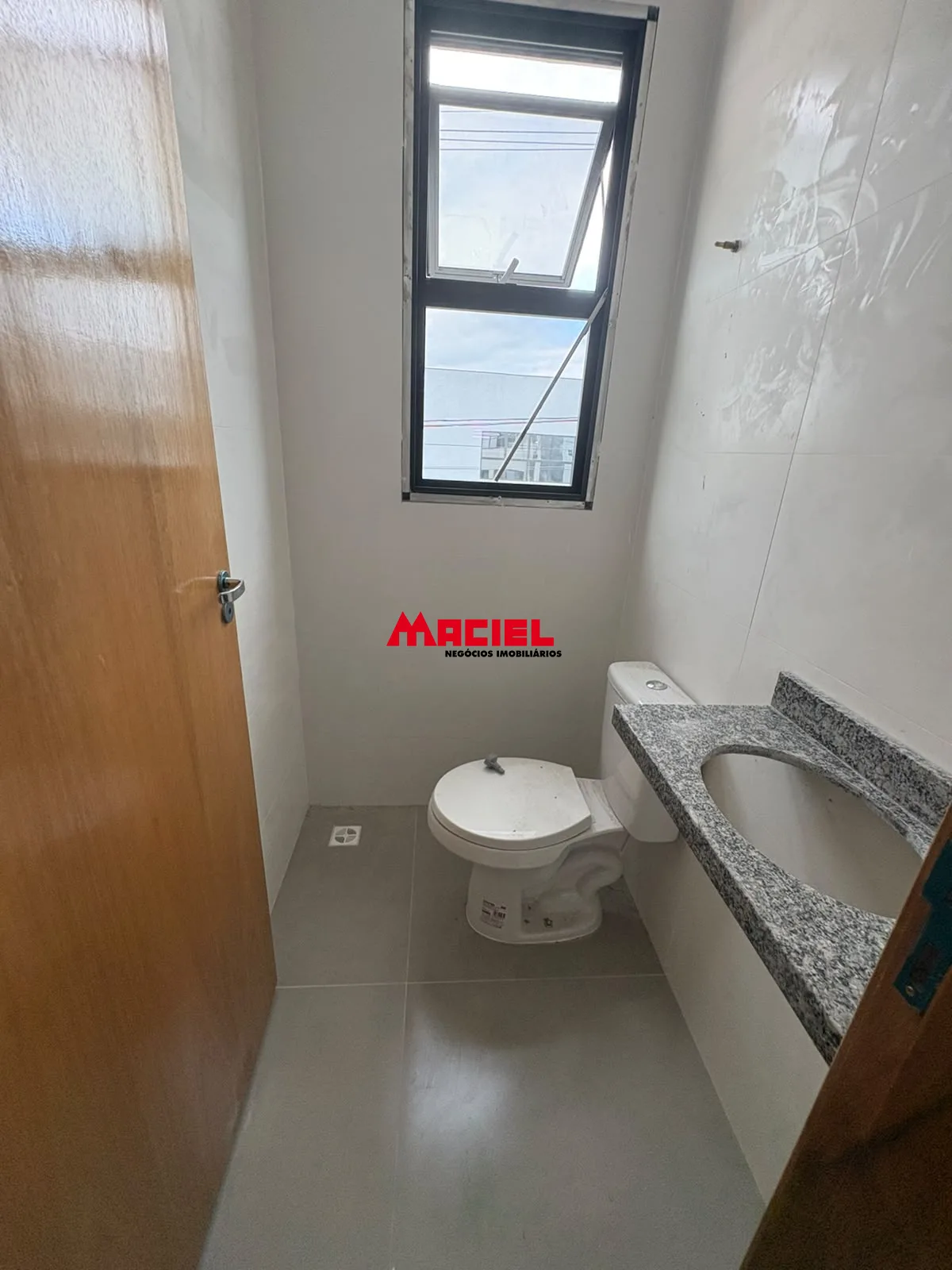 Alugar Comercial / Galp&atilde;o em Jacare&iacute; R$ 21.000,00 - Foto 4