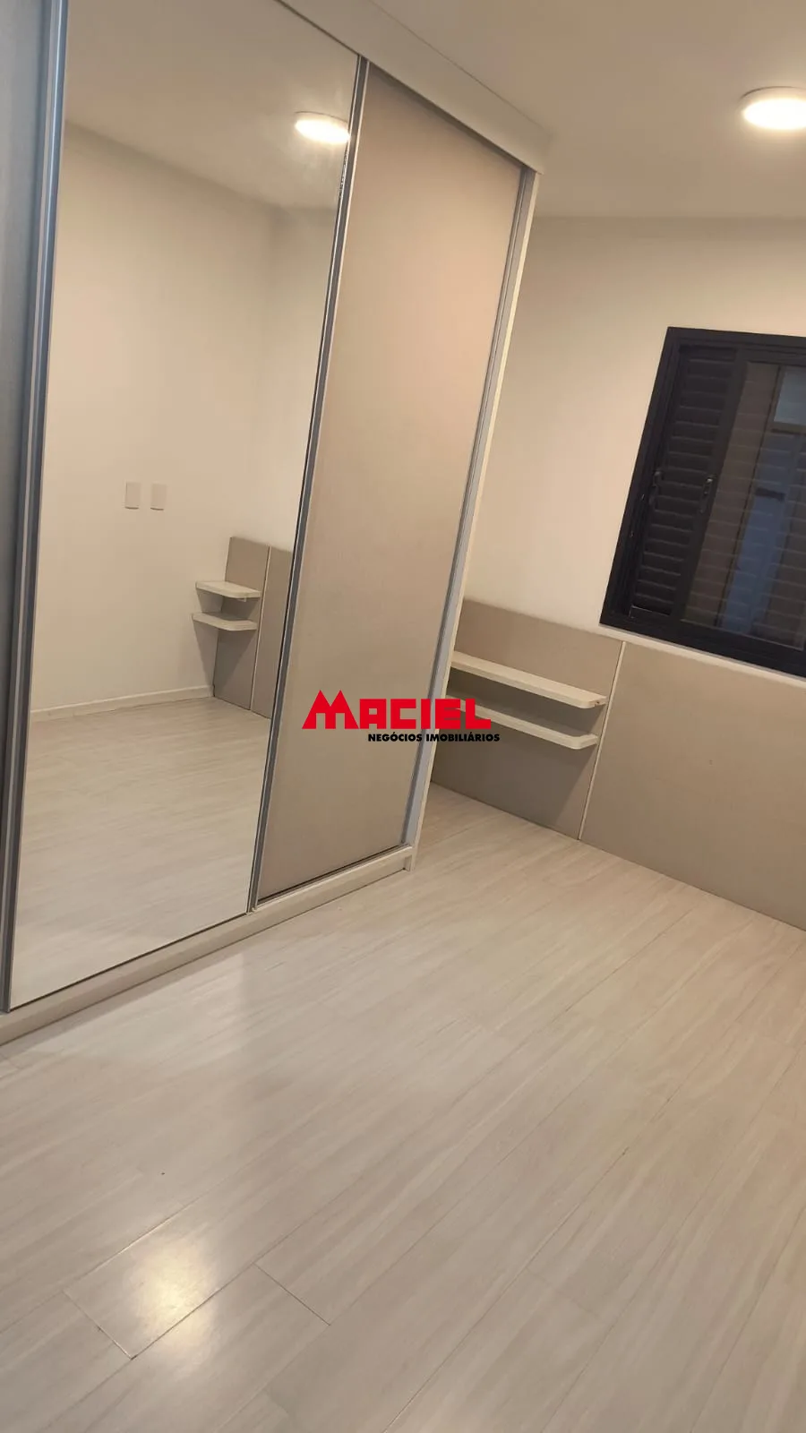 Comprar Apartamento / Padr&atilde;o em Jacare&iacute; R$ 350.000,00 - Foto 1