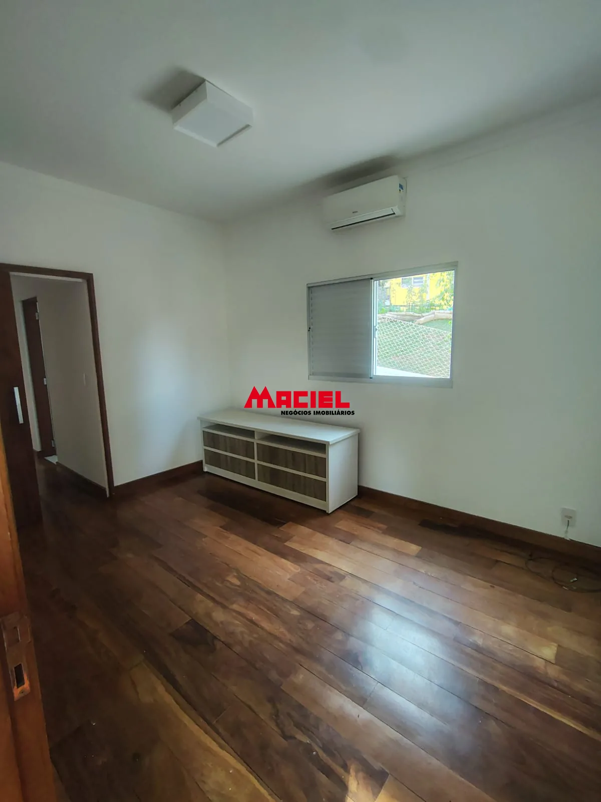 Comprar Casa / Padr&atilde;o em Jambeiro R$ 1.485.000,00 - Foto 13