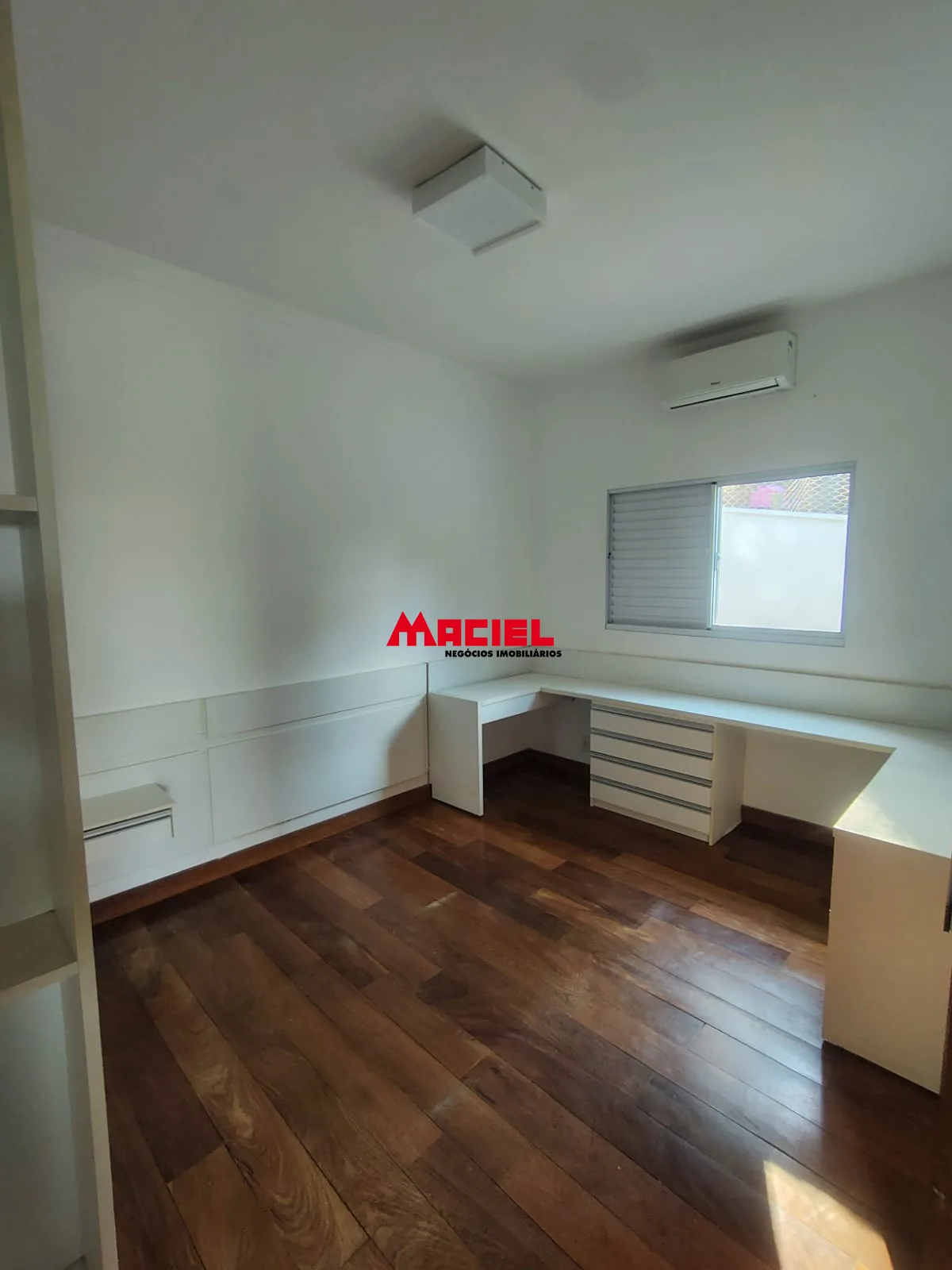 Comprar Casa / Padr&atilde;o em Jambeiro R$ 1.485.000,00 - Foto 14