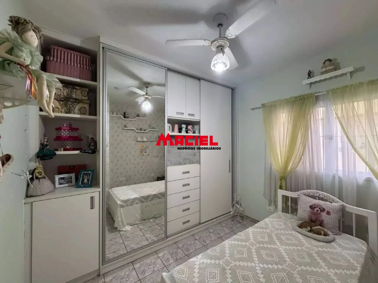 Comprar Casa / Padr&atilde;o em S&atilde;o Jos&eacute; dos Campos R$ 880.000,00 - Foto 3