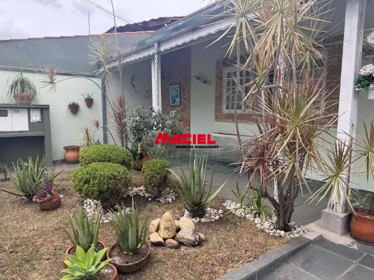 Comprar Casa / Padr&atilde;o em S&atilde;o Jos&eacute; dos Campos R$ 880.000,00 - Foto 4