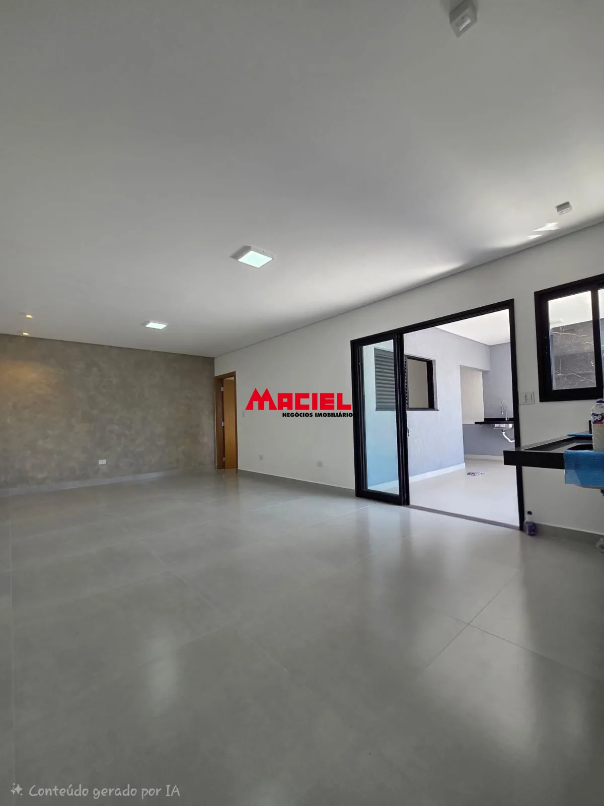 Comprar Casa / Padr&atilde;o em Ca&ccedil;apava R$ 530.000,00 - Foto 2