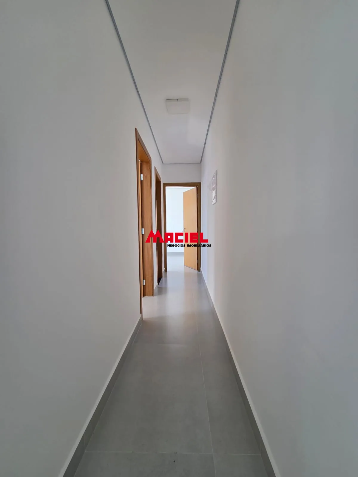 Comprar Casa / Padr&atilde;o em Ca&ccedil;apava R$ 530.000,00 - Foto 8