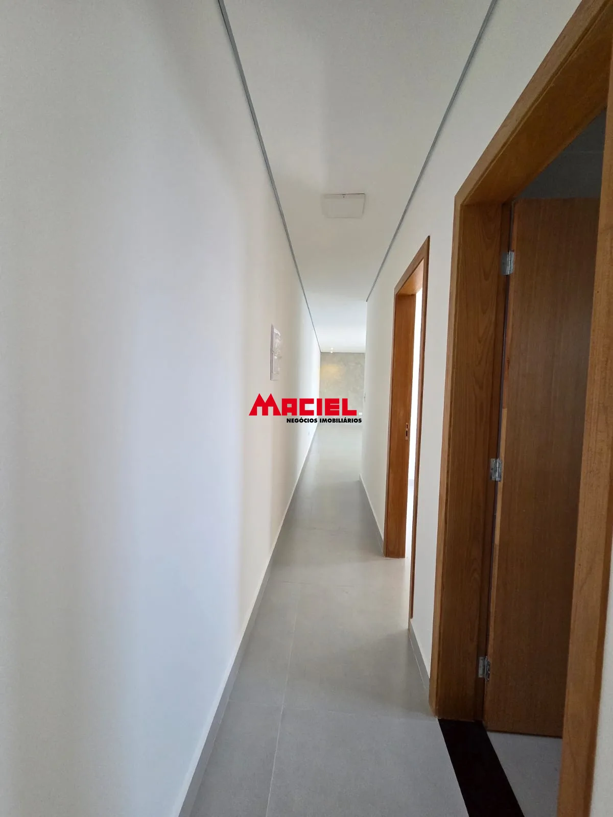 Comprar Casa / Padr&atilde;o em Ca&ccedil;apava R$ 530.000,00 - Foto 12