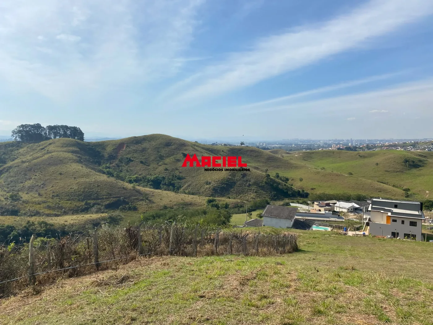 Comprar Terreno / Residencial em Jacare&iacute; R$ 480.000,00 - Foto 1