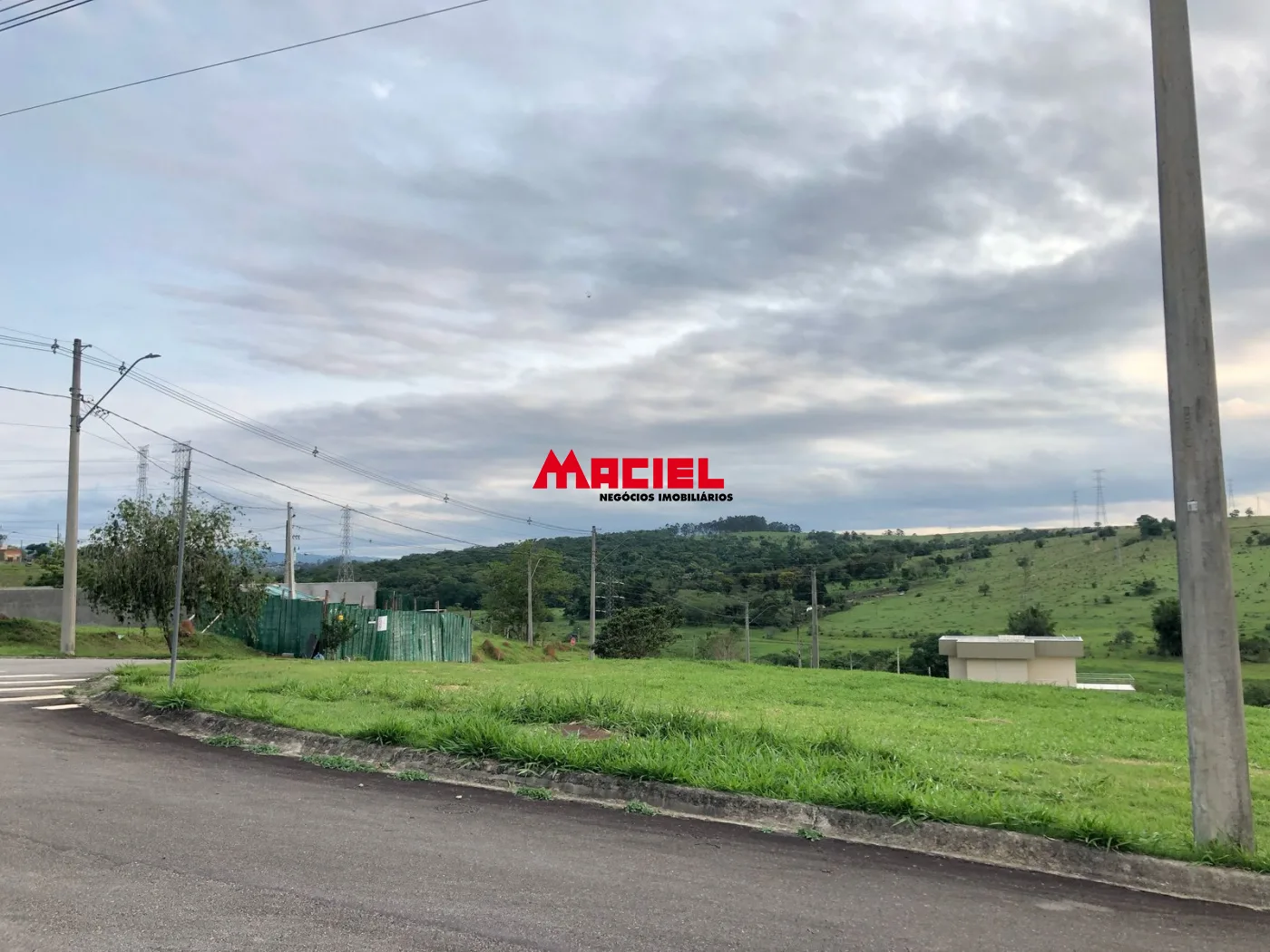 Comprar Terreno / Condom&iacute;nio em Ca&ccedil;apava R$ 340.000,00 - Foto 1
