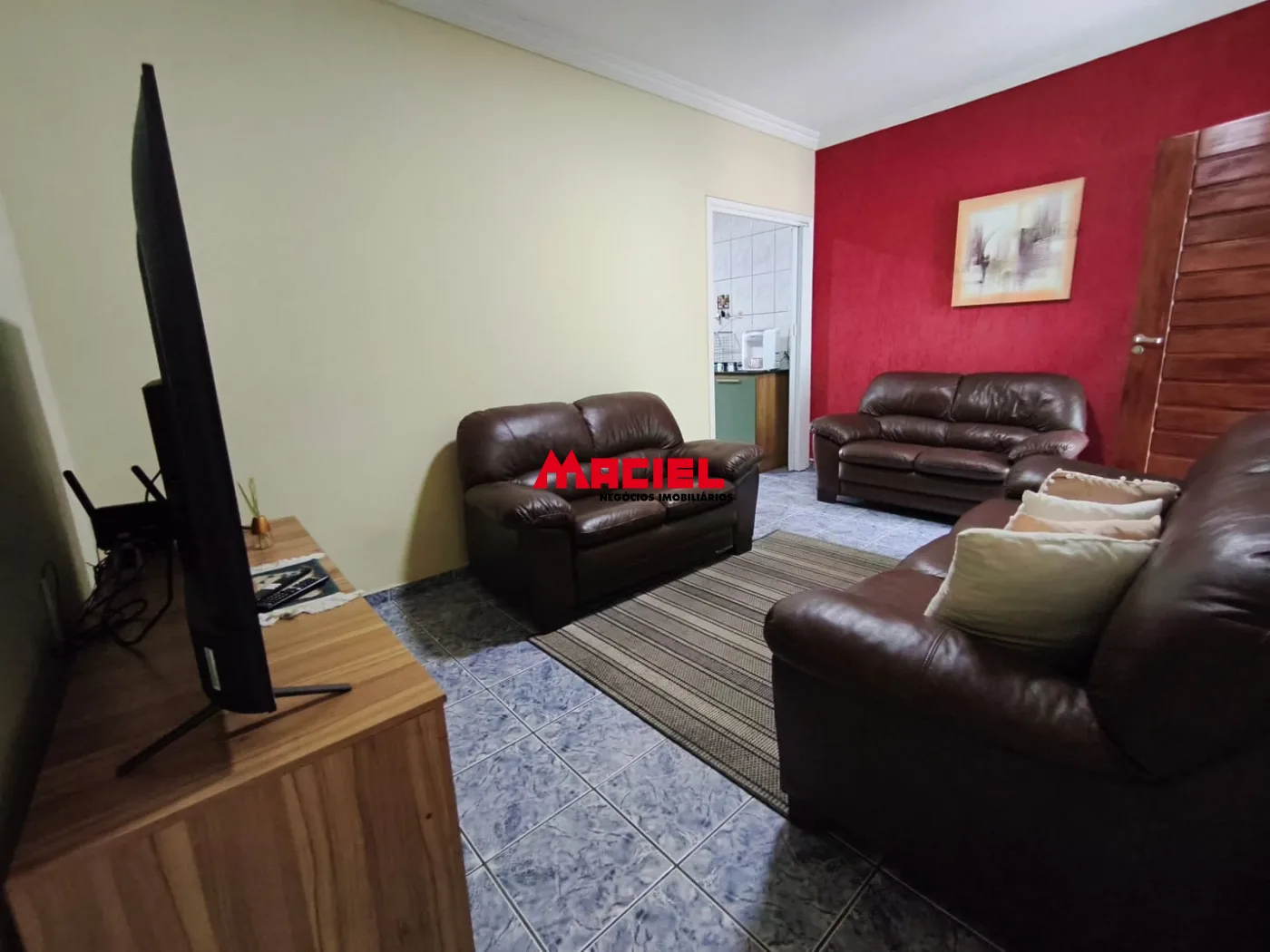 Comprar Casa / Padr&atilde;o em S&atilde;o Jos&eacute; dos Campos R$ 370.000,00 - Foto 1
