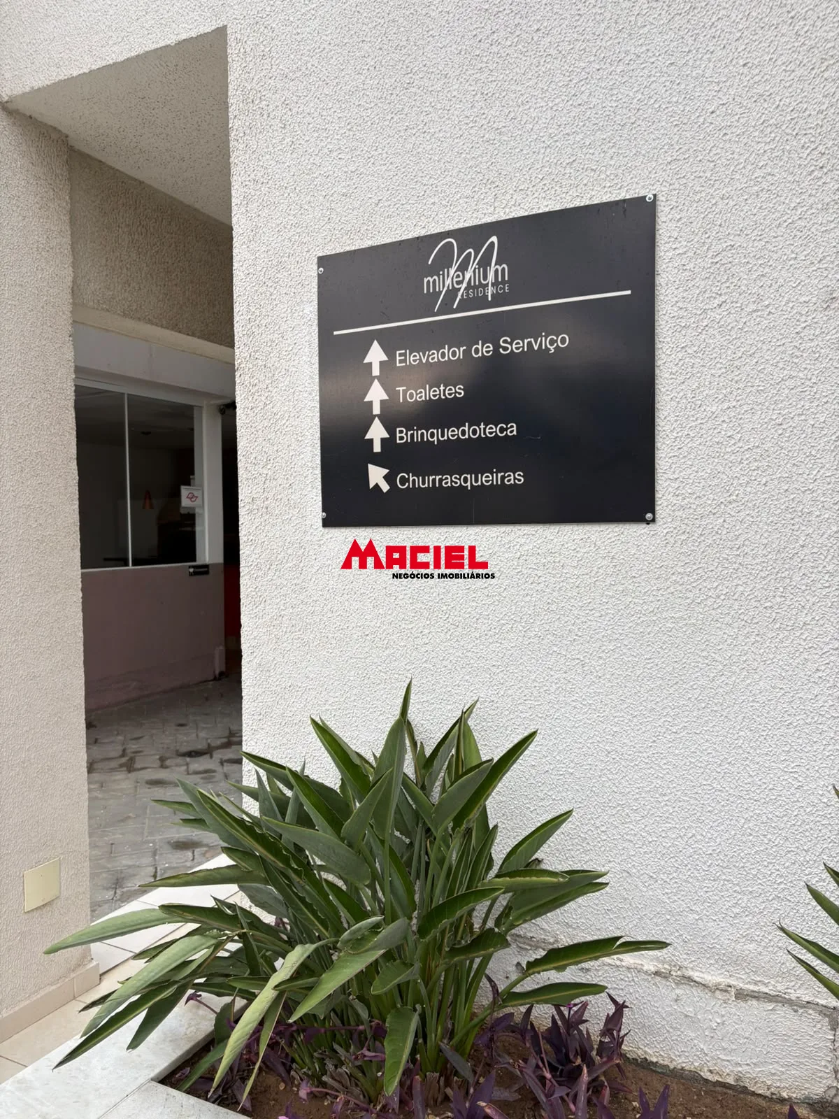 Alugar Apartamento / Padr&atilde;o em S&atilde;o Jos&eacute; dos Campos R$ 4.400,00 - Foto 12