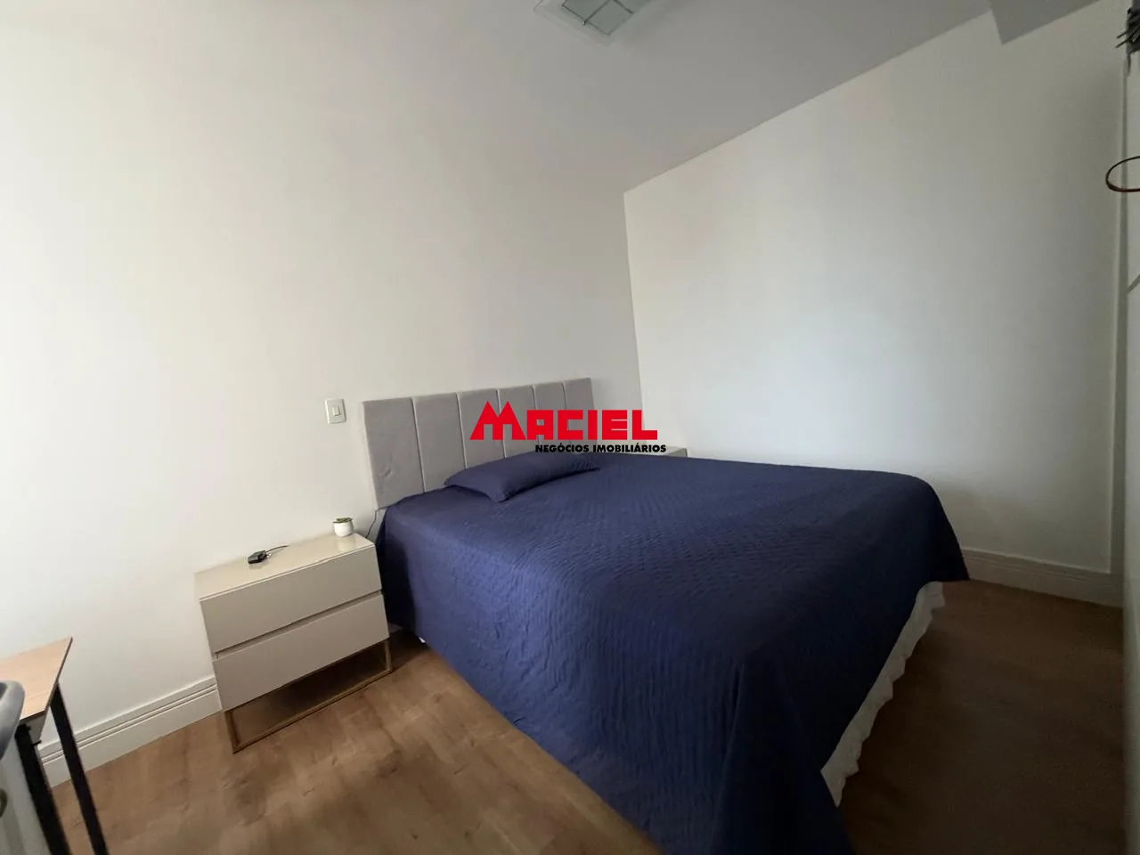 Alugar Apartamento / Padr&atilde;o em S&atilde;o Jos&eacute; dos Campos R$ 4.500,00 - Foto 3