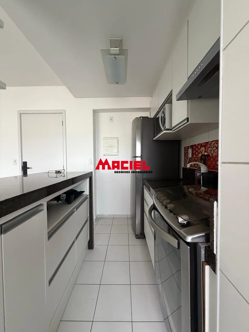 Alugar Apartamento / Padr&atilde;o em S&atilde;o Jos&eacute; dos Campos R$ 4.500,00 - Foto 9