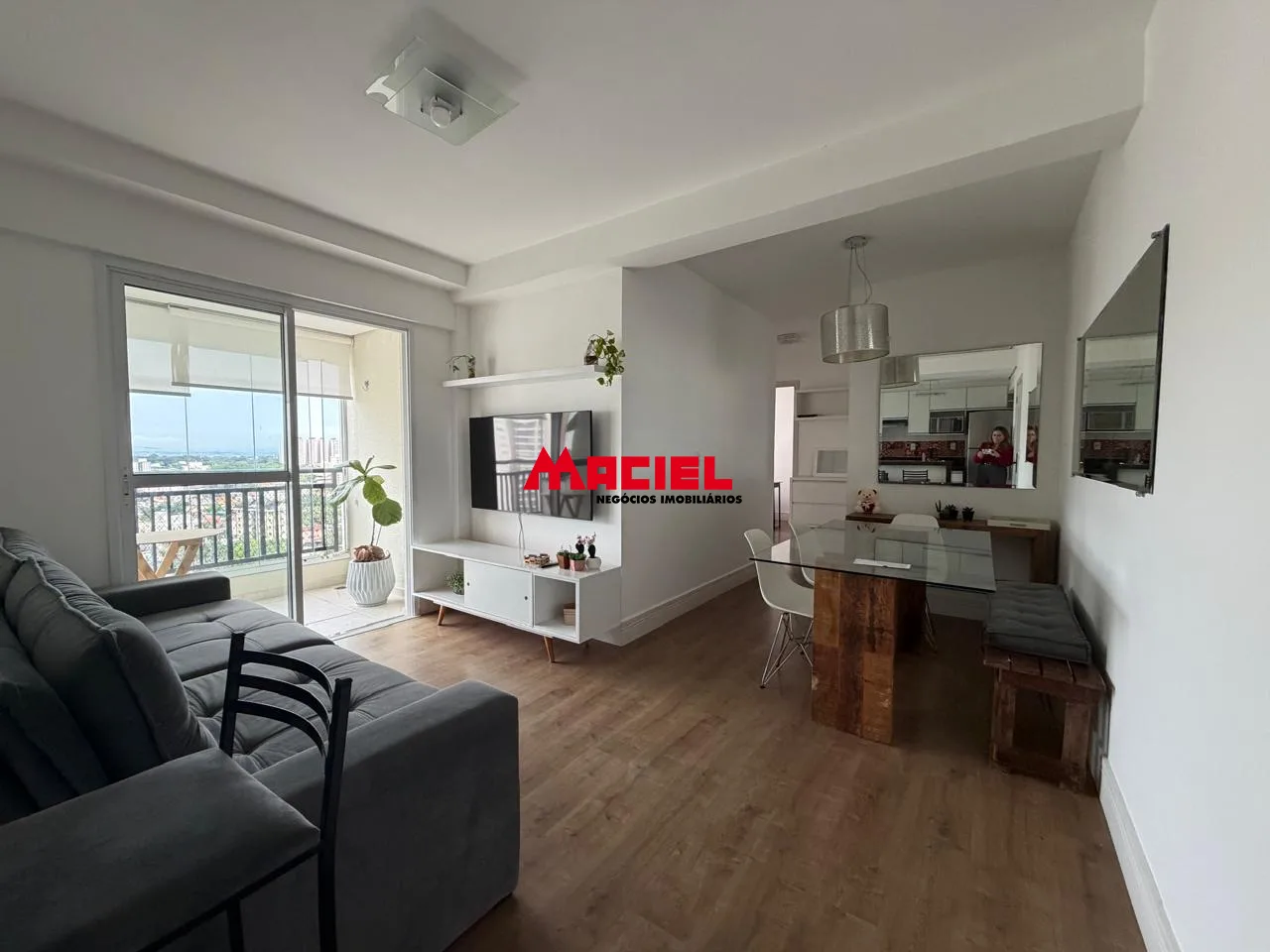 Alugar Apartamento / Padr&atilde;o em S&atilde;o Jos&eacute; dos Campos R$ 4.500,00 - Foto 10