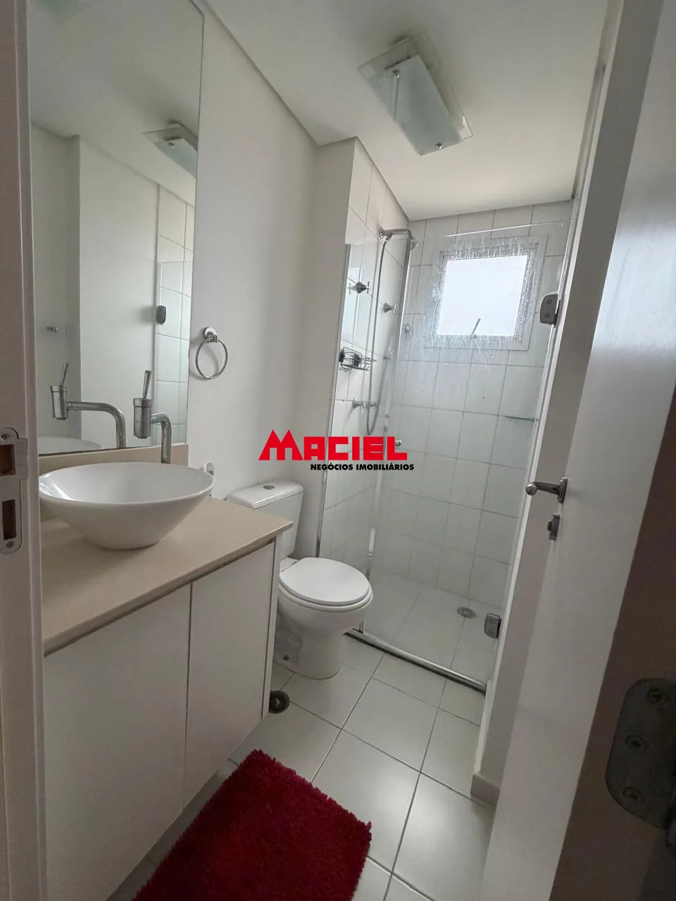 Alugar Apartamento / Padr&atilde;o em S&atilde;o Jos&eacute; dos Campos R$ 4.500,00 - Foto 32