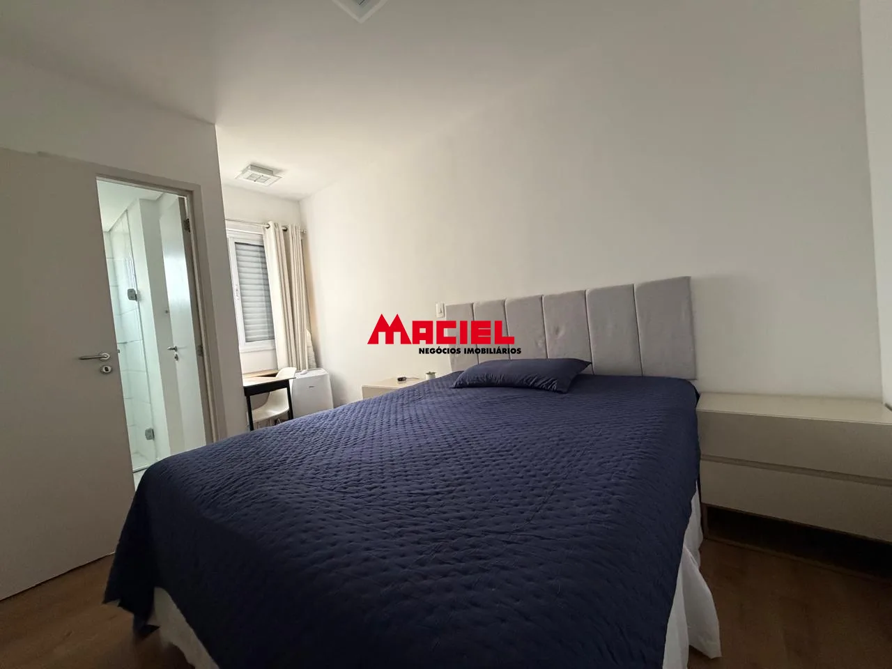 Alugar Apartamento / Padr&atilde;o em S&atilde;o Jos&eacute; dos Campos R$ 4.500,00 - Foto 36