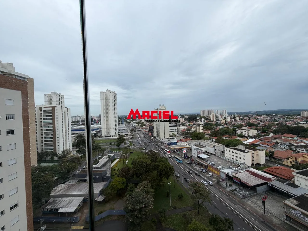 Alugar Apartamento / Padr&atilde;o em S&atilde;o Jos&eacute; dos Campos R$ 4.500,00 - Foto 39
