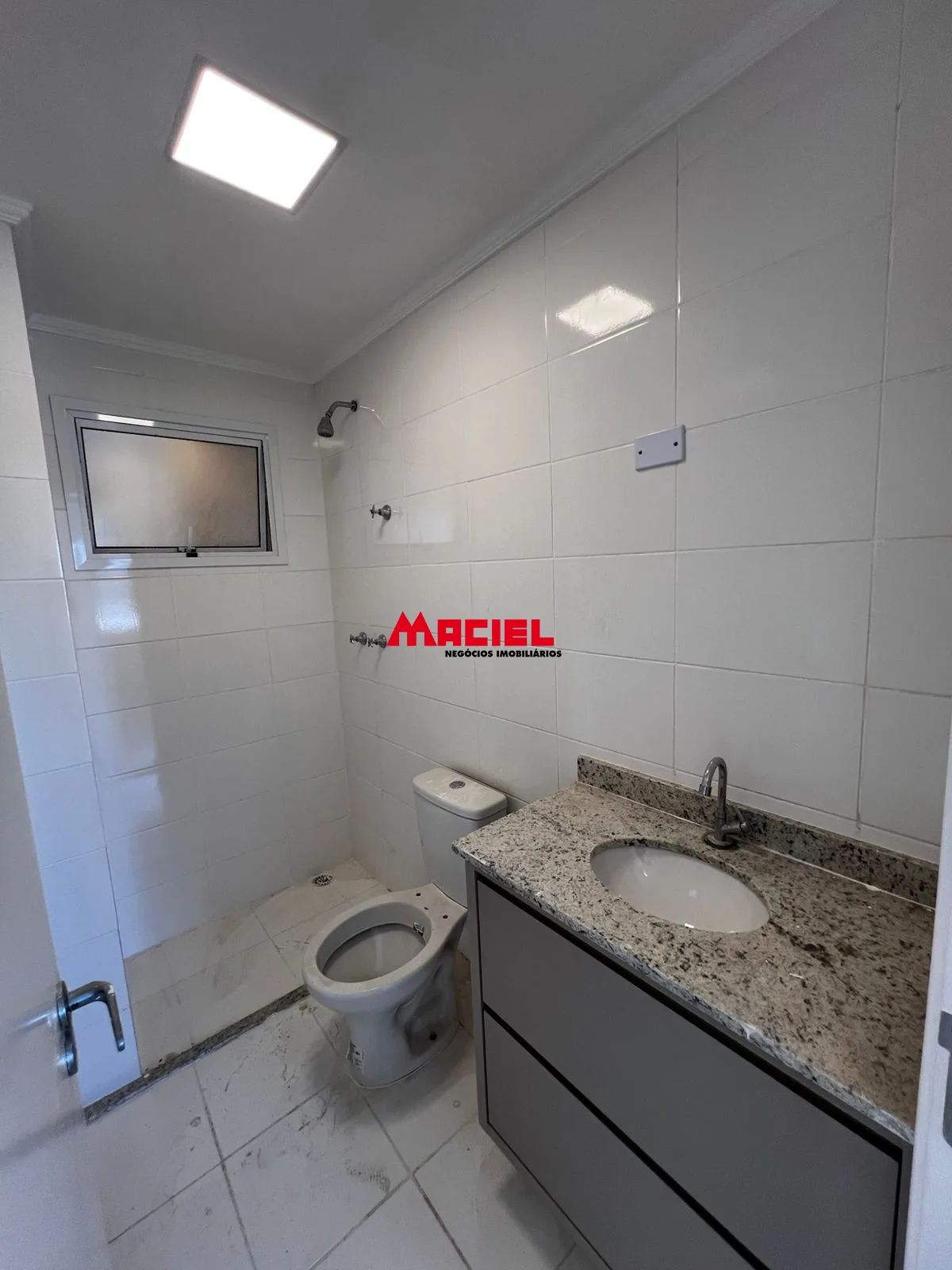 Comprar Apartamento / Padr&atilde;o em Jacare&iacute; R$ 450.000,00 - Foto 14