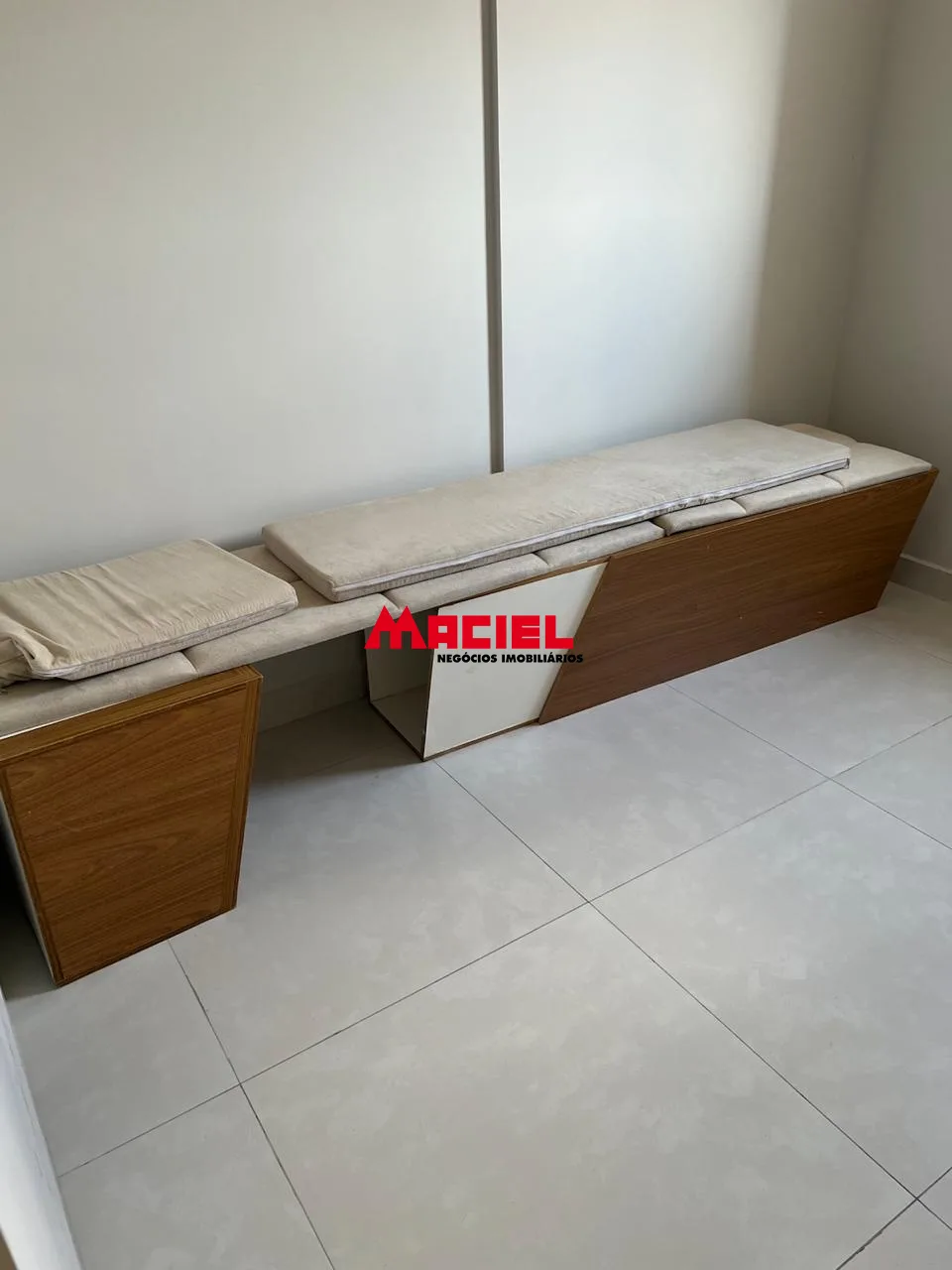 Comprar Apartamento / Padr&atilde;o em Jacare&iacute; R$ 450.000,00 - Foto 18