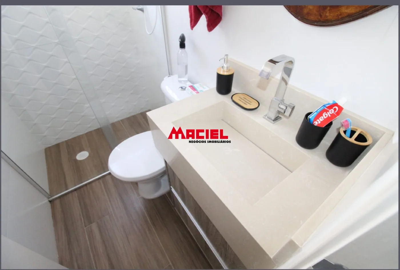 Alugar Apartamento / Padr&atilde;o em S&atilde;o Jos&eacute; dos Campos R$ 1.700,00 - Foto 10