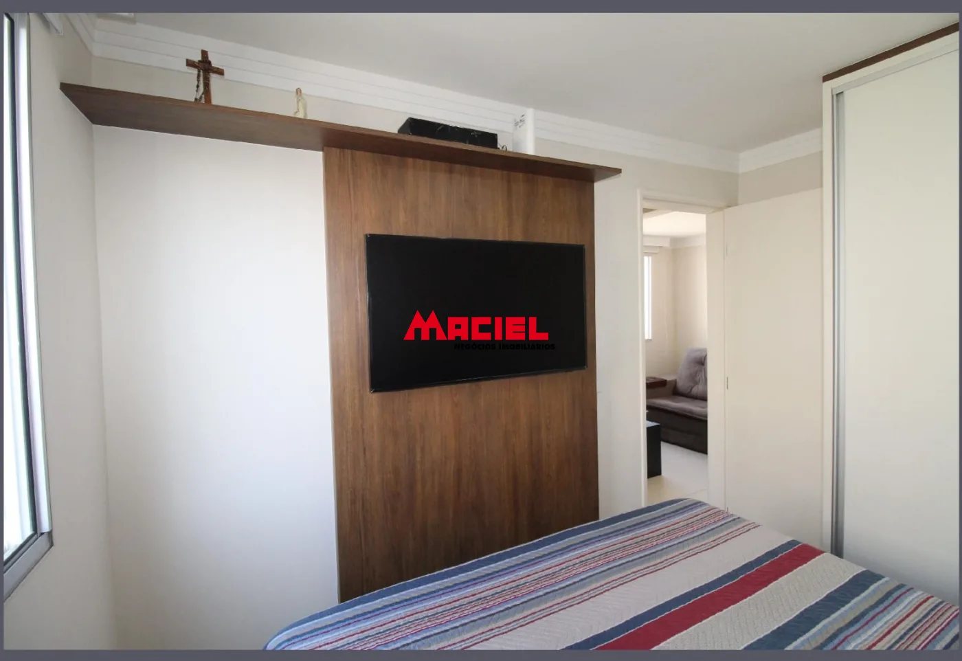 Alugar Apartamento / Padr&atilde;o em S&atilde;o Jos&eacute; dos Campos R$ 1.700,00 - Foto 11
