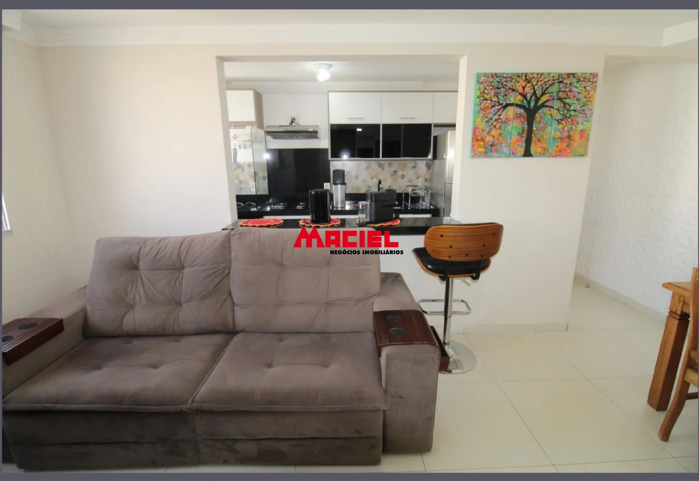 Alugar Apartamento / Padr&atilde;o em S&atilde;o Jos&eacute; dos Campos R$ 1.700,00 - Foto 16