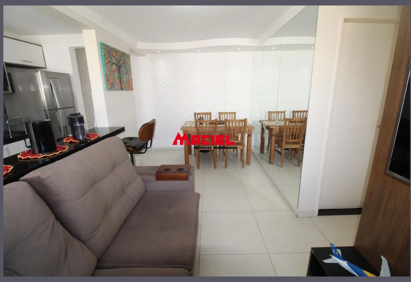 Alugar Apartamento / Padr&atilde;o em S&atilde;o Jos&eacute; dos Campos R$ 1.700,00 - Foto 17