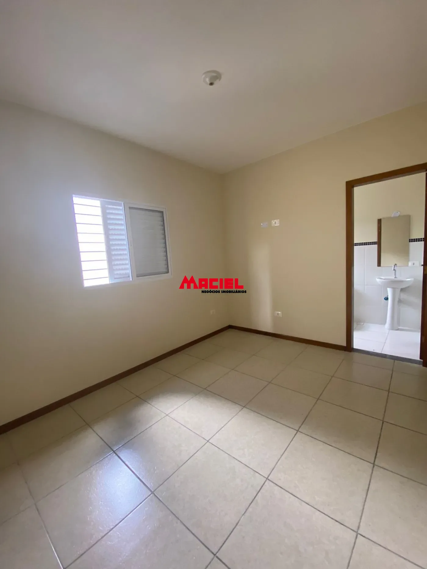 Comprar Casa / Padr&atilde;o em Jacare&iacute; R$ 400.000,00 - Foto 1