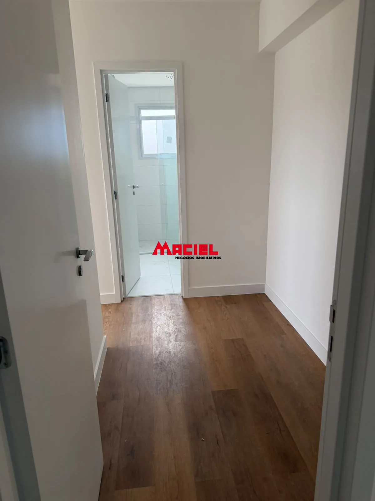Comprar Apartamento / Padr&atilde;o em S&atilde;o Jos&eacute; dos Campos R$ 1.380.000,00 - Foto 17