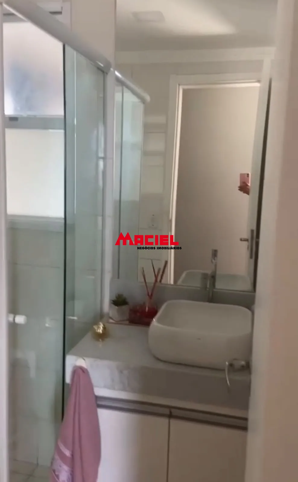 Comprar Apartamento / Padr&atilde;o em S&atilde;o Jos&eacute; dos Campos R$ 530.000,00 - Foto 9