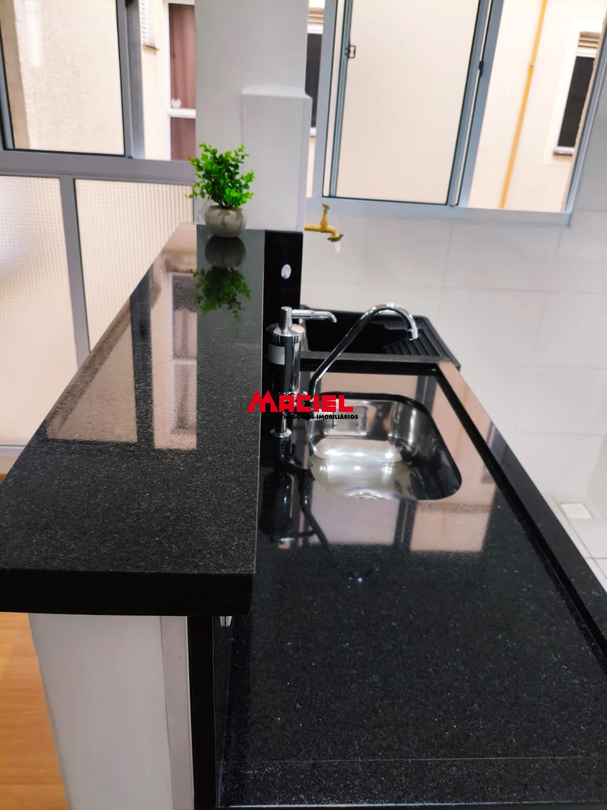 Comprar Apartamento / Padr&atilde;o em S&atilde;o Jos&eacute; dos Campos R$ 225.000,00 - Foto 6