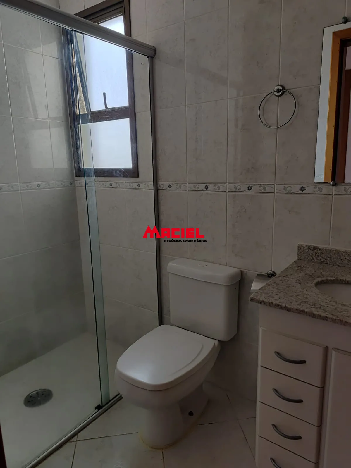 Alugar Apartamento / Padr&atilde;o em S&atilde;o Jos&eacute; dos Campos R$ 2.800,00 - Foto 5
