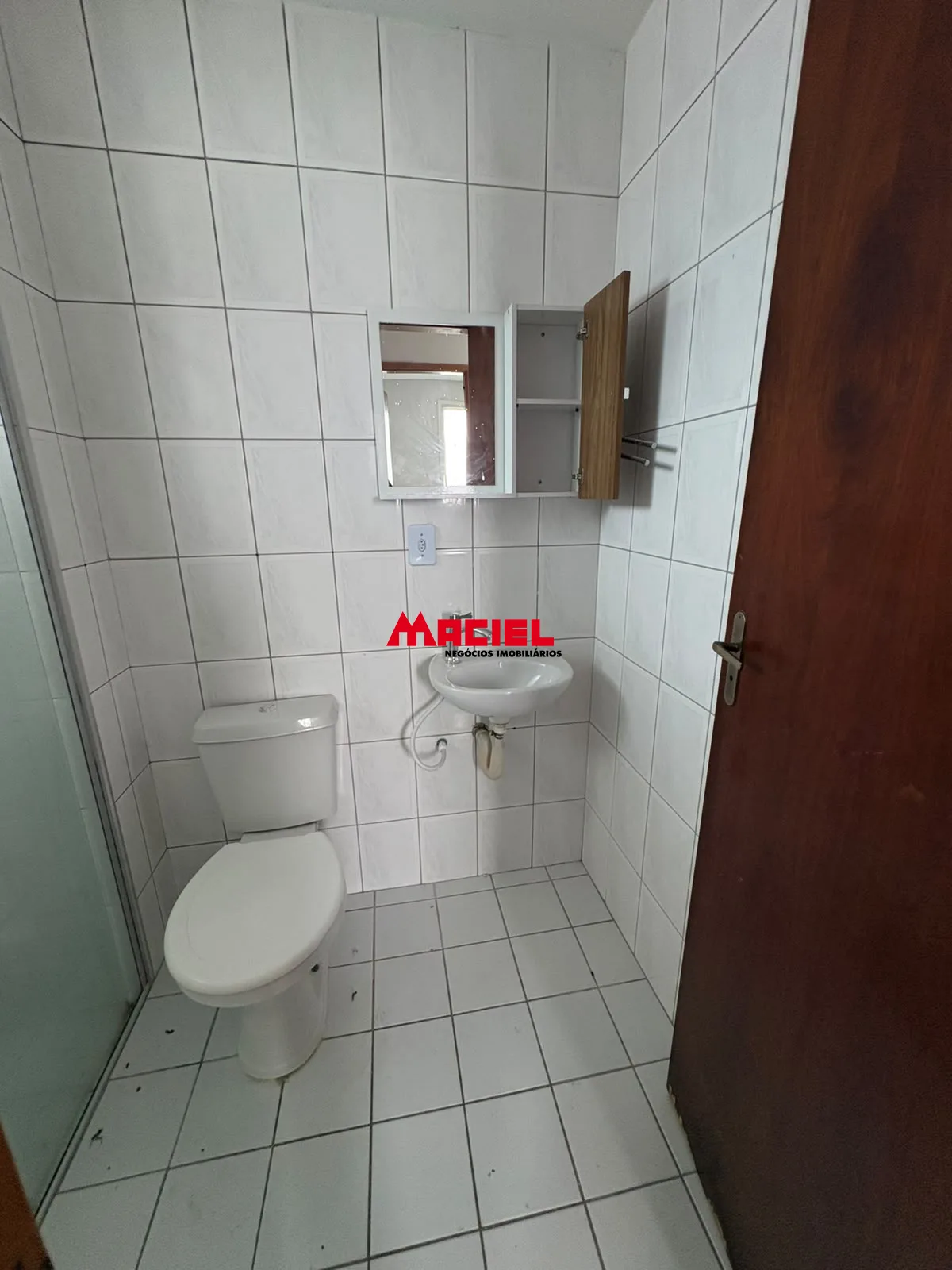 Alugar Apartamento / Padr&atilde;o em S&atilde;o Jos&eacute; dos Campos R$ 1.800,00 - Foto 7