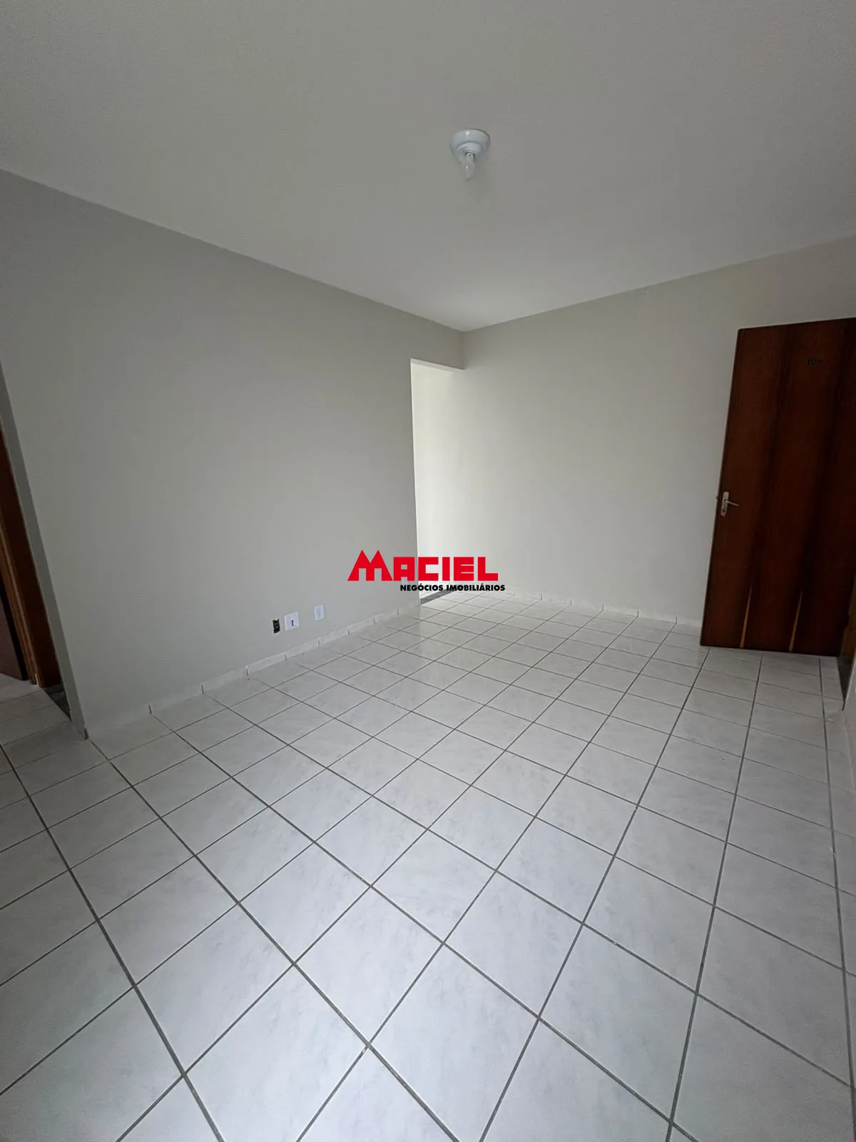 Alugar Apartamento / Padr&atilde;o em S&atilde;o Jos&eacute; dos Campos R$ 1.800,00 - Foto 15
