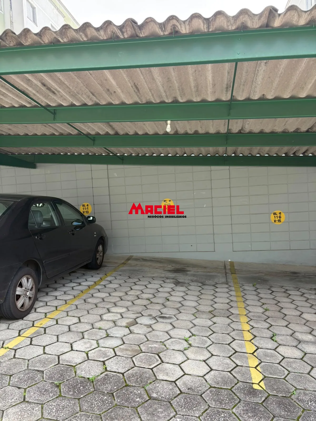 Alugar Apartamento / Padr&atilde;o em S&atilde;o Jos&eacute; dos Campos R$ 1.800,00 - Foto 17