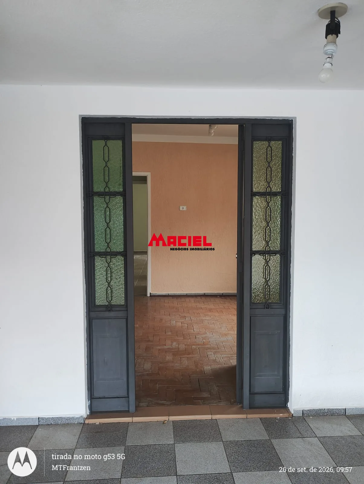 Comprar Casa / Padr&atilde;o em S&atilde;o Jos&eacute; dos Campos R$ 746.000,00 - Foto 2