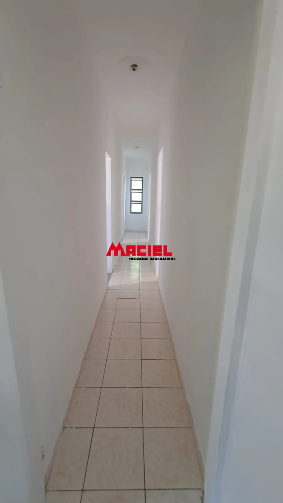 Alugar Casa / Padr&atilde;o em S&atilde;o Jos&eacute; dos Campos R$ 1.500,00 - Foto 5