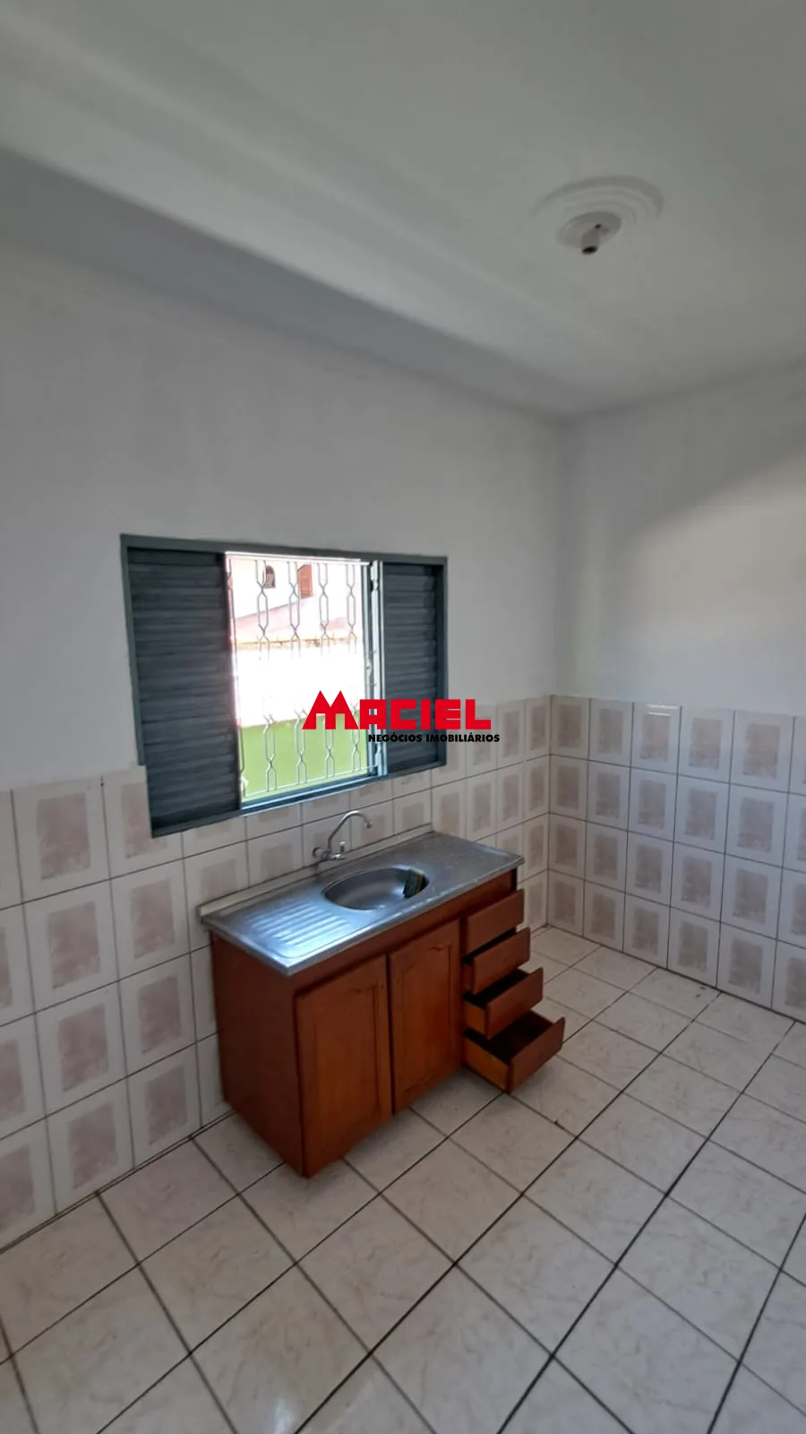 Alugar Casa / Padr&atilde;o em S&atilde;o Jos&eacute; dos Campos R$ 1.500,00 - Foto 9