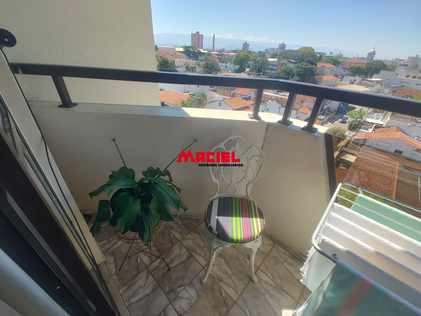 Comprar Apartamento / Padr&atilde;o em Taubat&eacute; R$ 350.000,00 - Foto 1