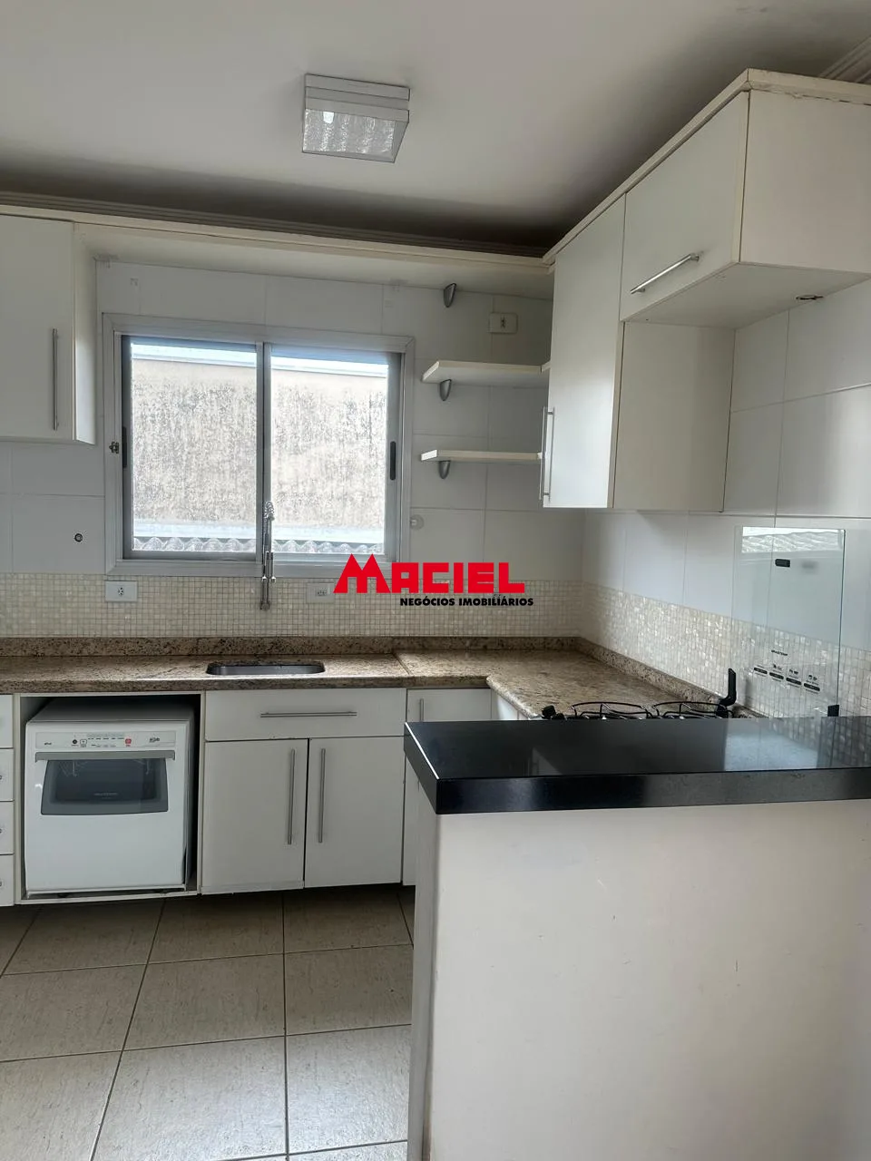 Alugar Apartamento / Mobiliado em S&atilde;o Jos&eacute; dos Campos R$ 2.900,00 - Foto 17