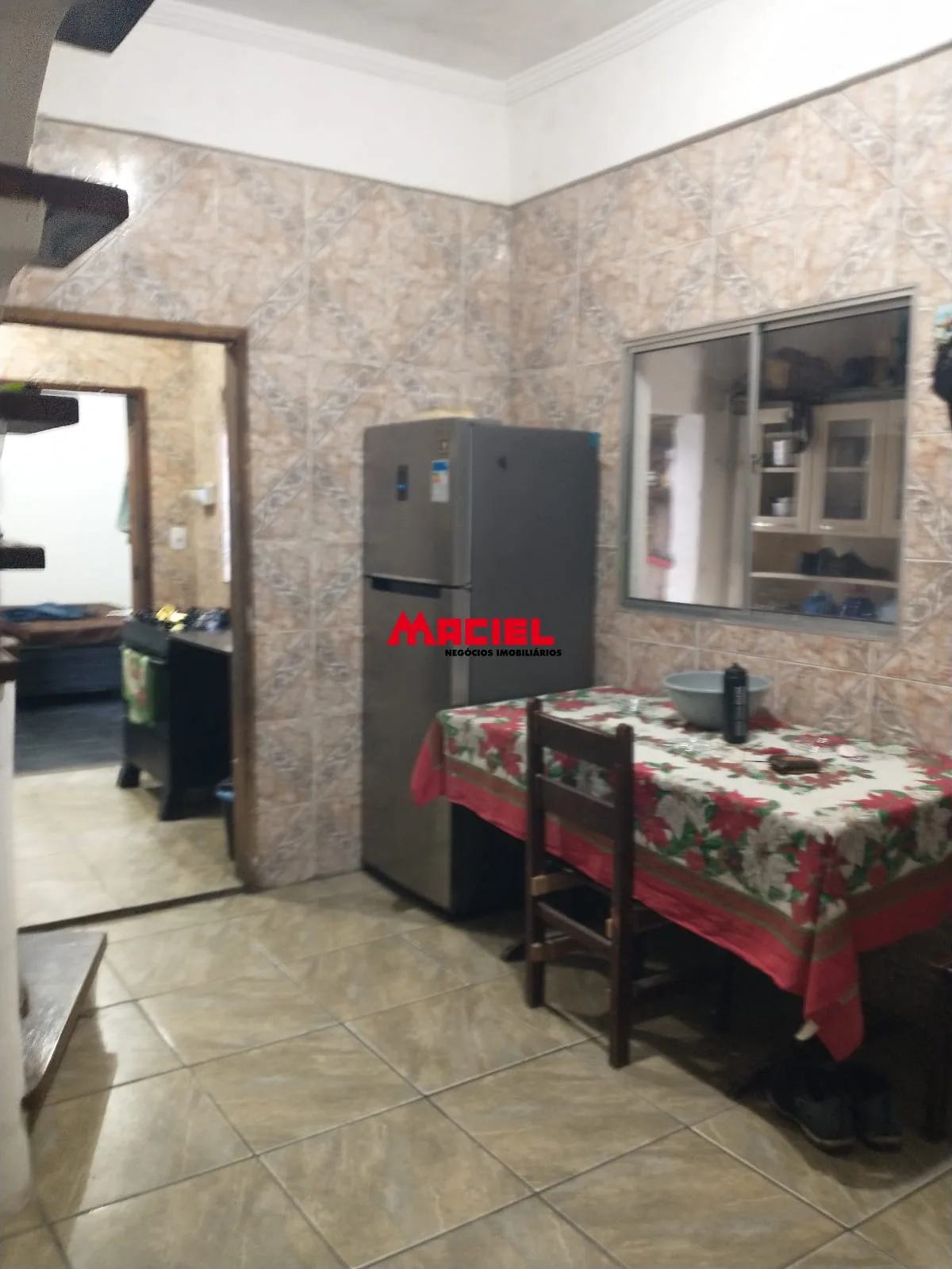 Alugar Casa / Sobrado em S&atilde;o Jos&eacute; dos Campos R$ 2.200,00 - Foto 7