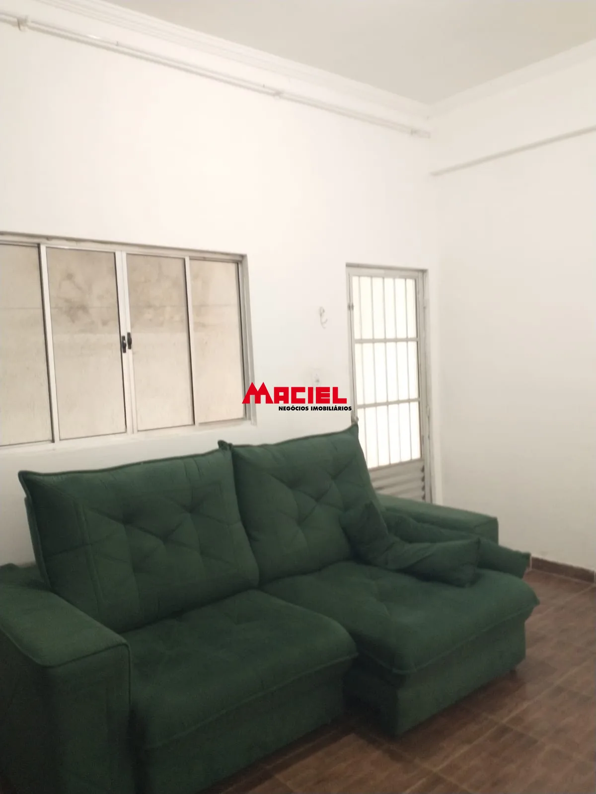 Alugar Casa / Sobrado em S&atilde;o Jos&eacute; dos Campos R$ 2.200,00 - Foto 8