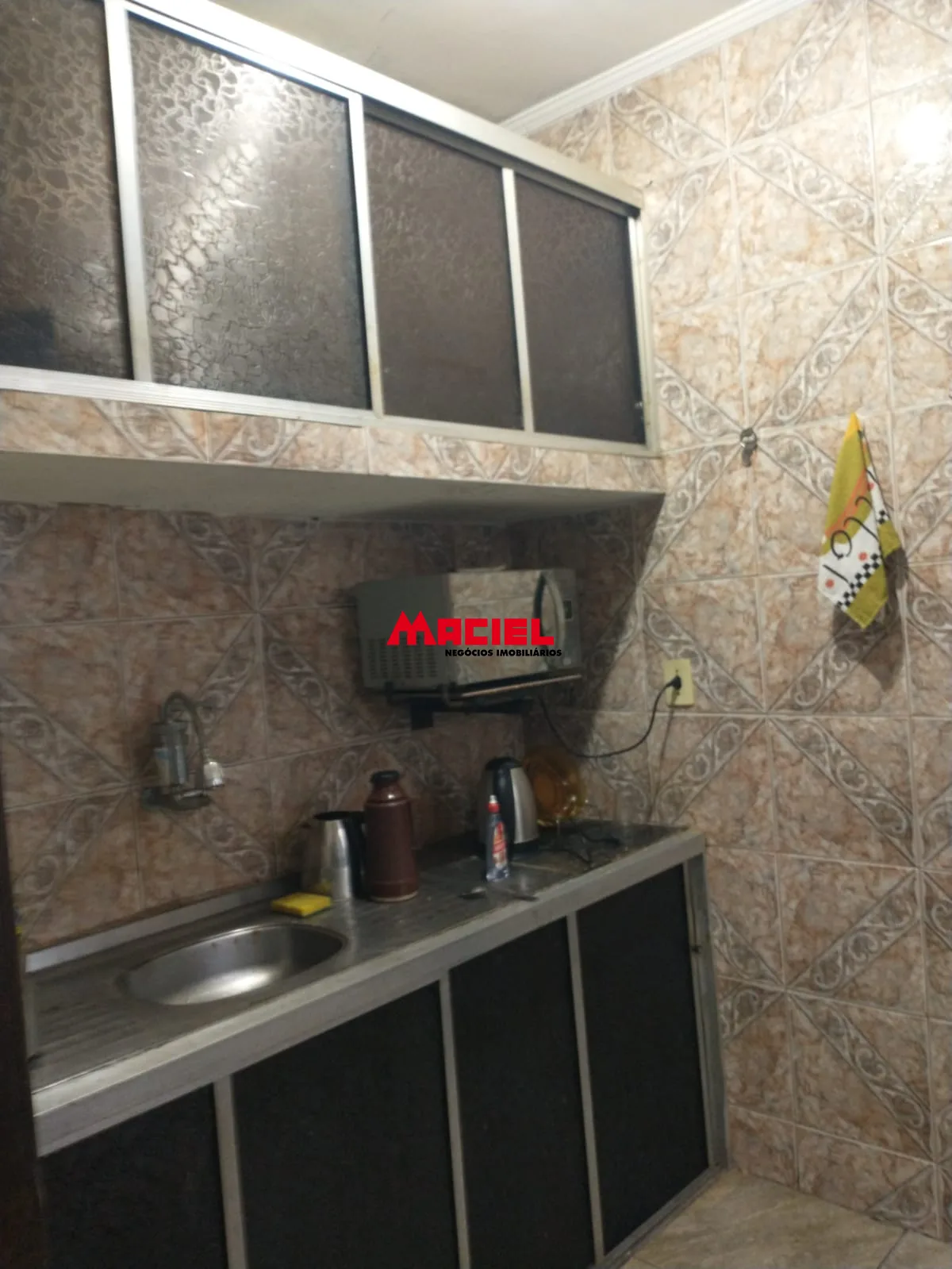 Alugar Casa / Sobrado em S&atilde;o Jos&eacute; dos Campos R$ 2.200,00 - Foto 17
