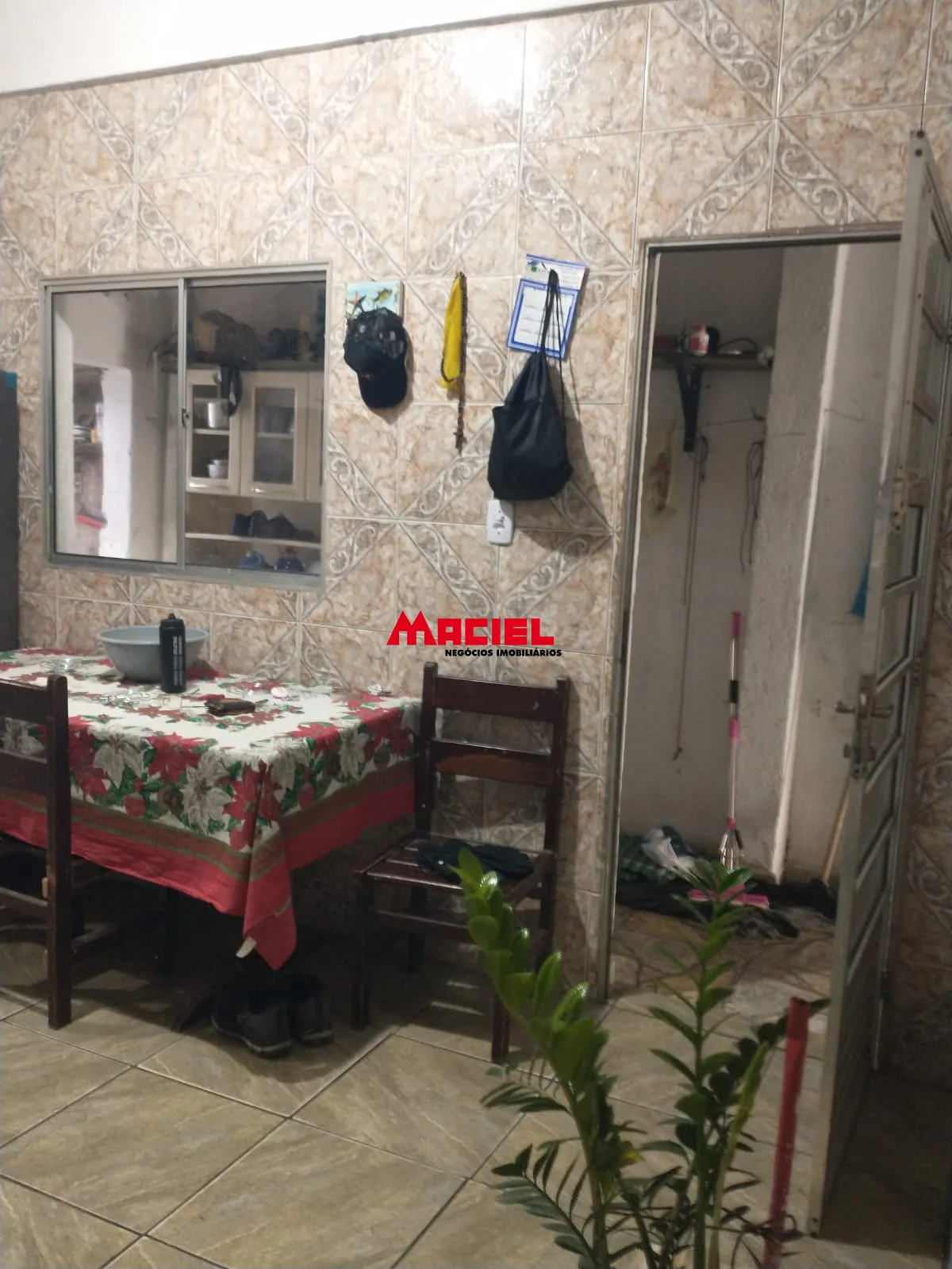 Alugar Casa / Sobrado em S&atilde;o Jos&eacute; dos Campos R$ 2.200,00 - Foto 19