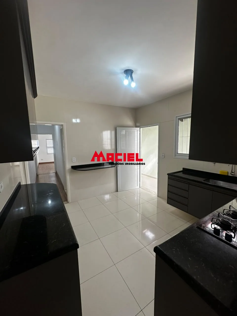 Comprar Casa / Padr&atilde;o em S&atilde;o Jos&eacute; dos Campos R$ 580.000,00 - Foto 9