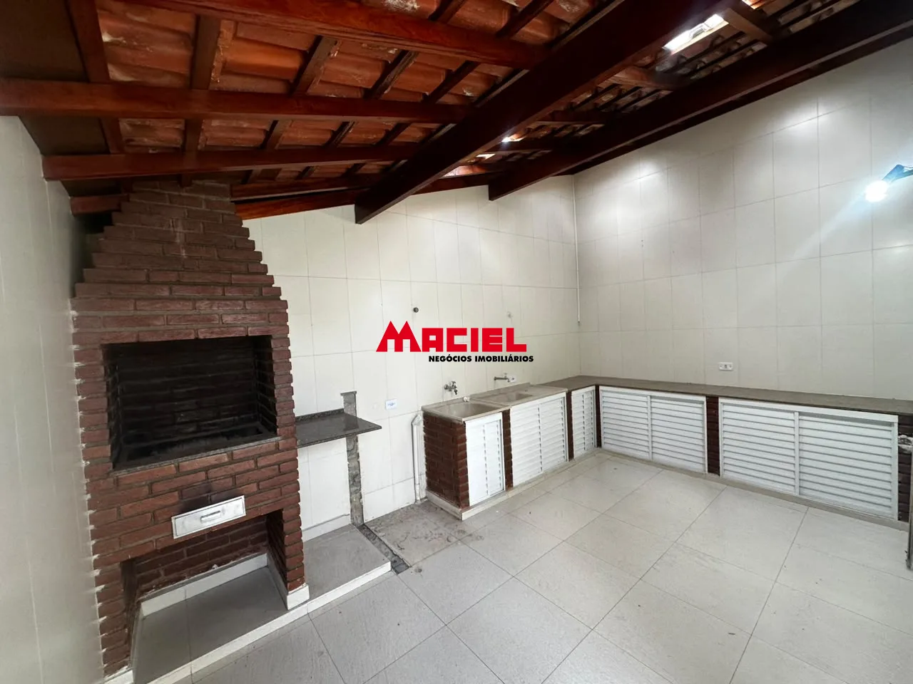 Comprar Casa / Padr&atilde;o em S&atilde;o Jos&eacute; dos Campos R$ 580.000,00 - Foto 14