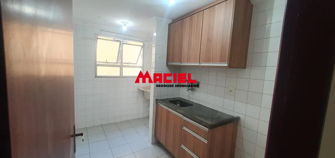 Alugar Apartamento / Padr&atilde;o em S&atilde;o Jos&eacute; dos Campos R$ 2.200,00 - Foto 3