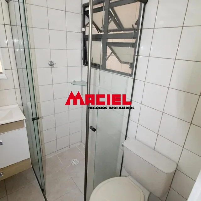 Alugar Apartamento / Padr&atilde;o em S&atilde;o Jos&eacute; dos Campos R$ 1.800,00 - Foto 6