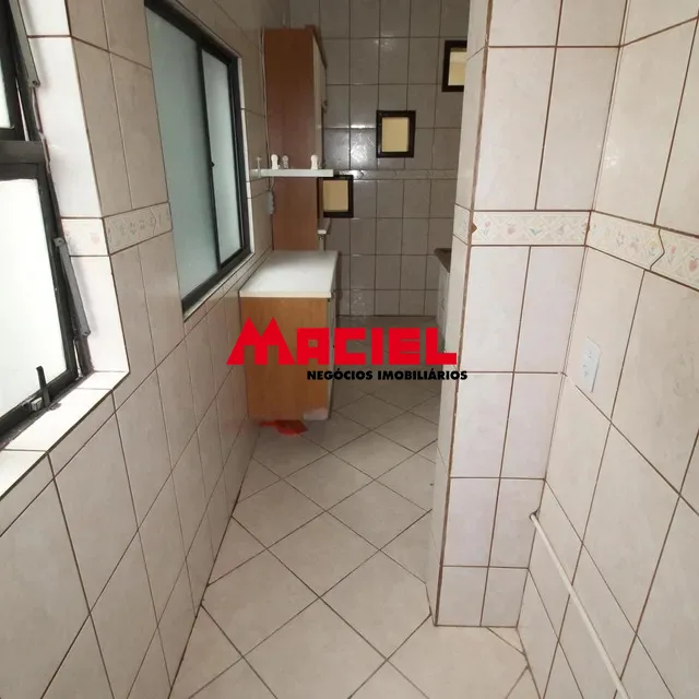Alugar Apartamento / Padr&atilde;o em S&atilde;o Jos&eacute; dos Campos R$ 1.800,00 - Foto 13