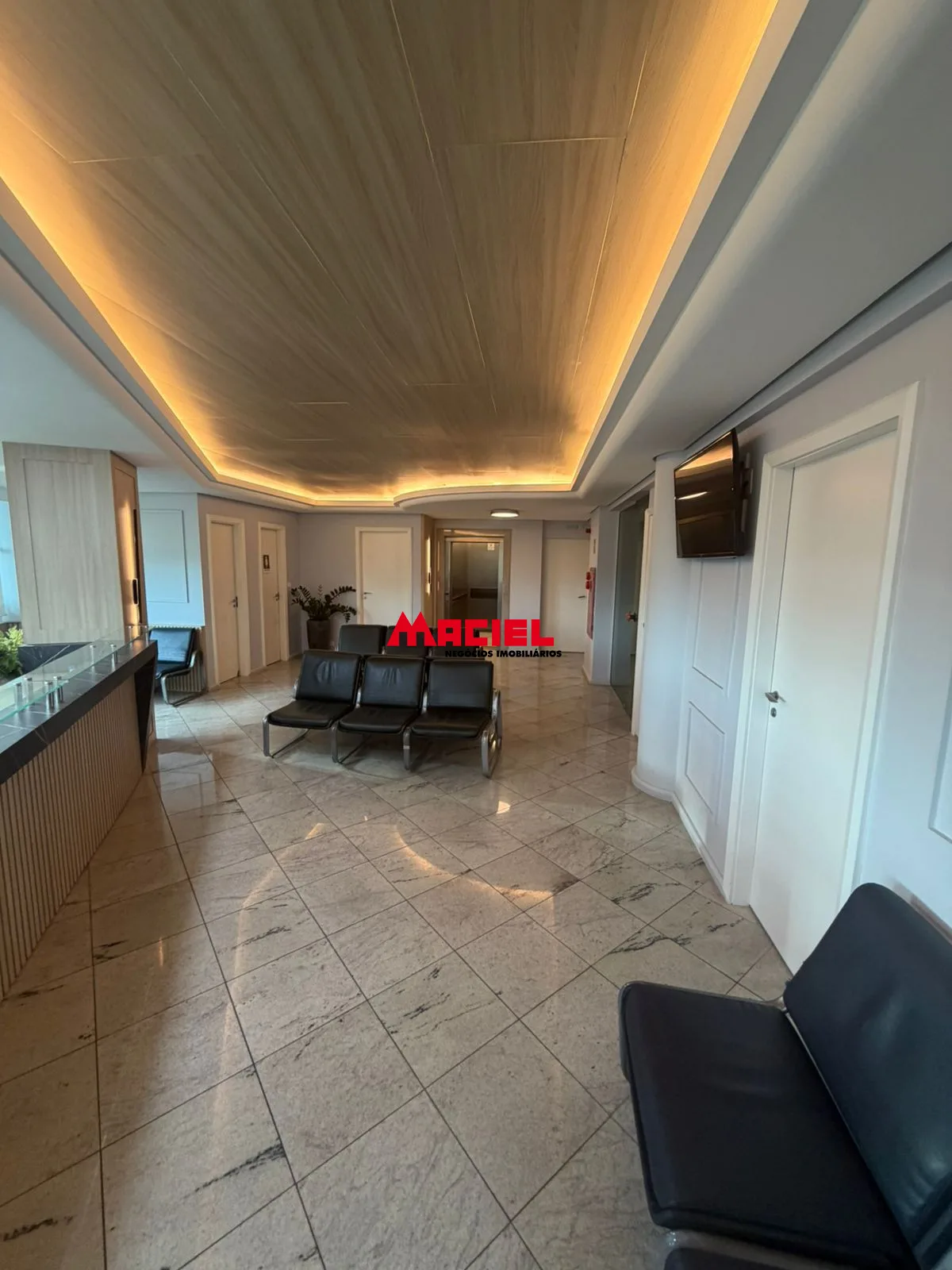 Alugar Comercial / Sala em Edif&iacute;cioCondom&iacute;nio em S&atilde;o Jos&eacute; dos Campos R$ 2.550,00 - Foto 3