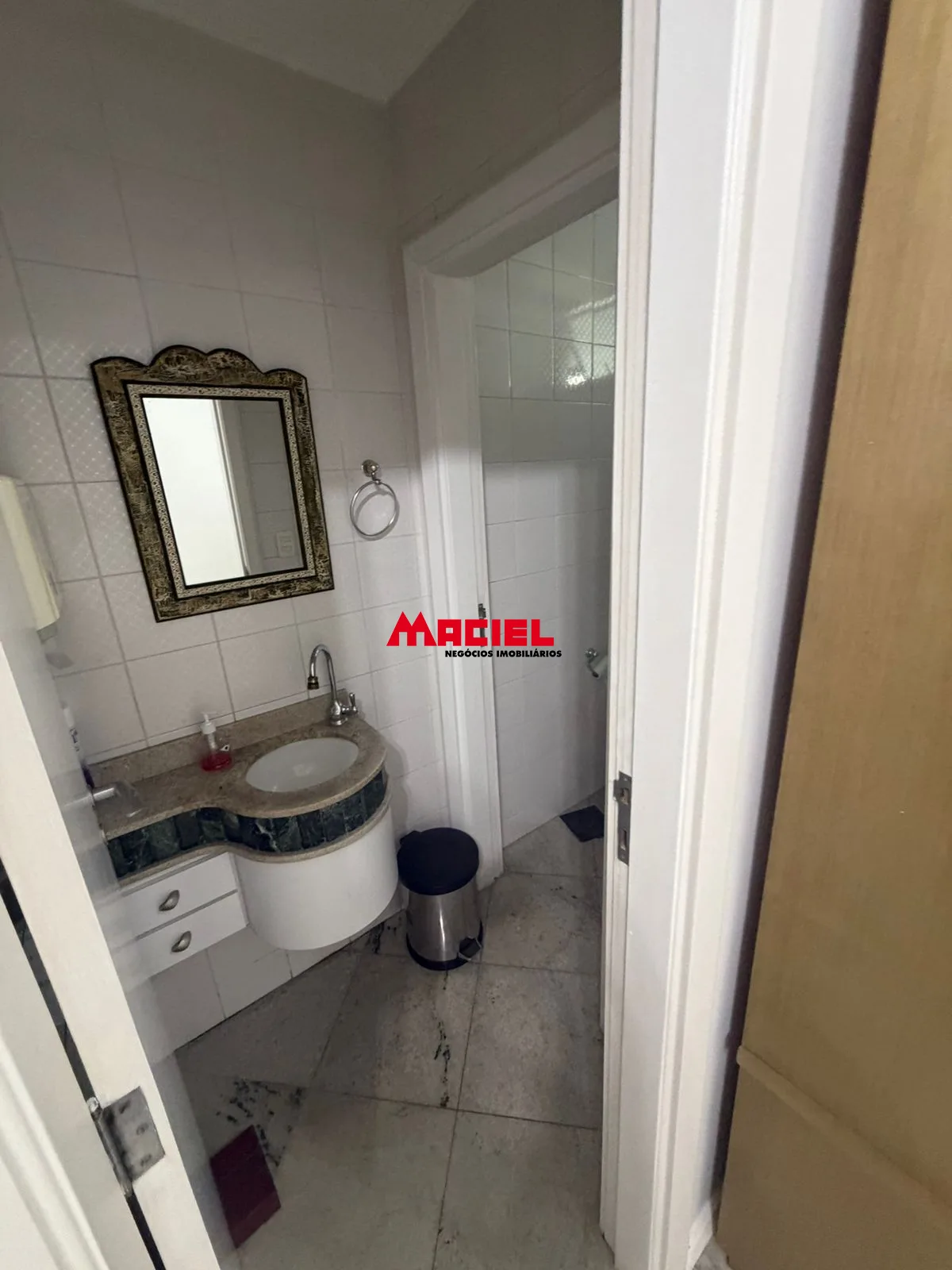 Alugar Comercial / Sala em Edif&iacute;cioCondom&iacute;nio em S&atilde;o Jos&eacute; dos Campos R$ 2.550,00 - Foto 4